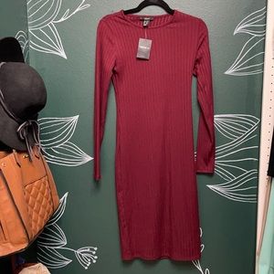 Deep red midi fall body con knit dress
